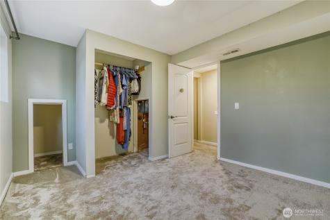 18517 44th Avenue W Lynnwood WA 98037