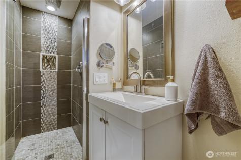 18517 44th Avenue W Lynnwood WA 98037