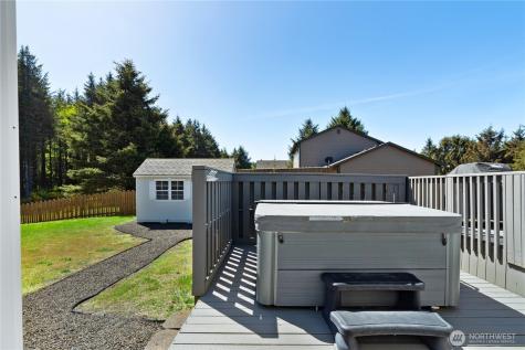 163 Ocean Boulevard Ocean City WA 98569