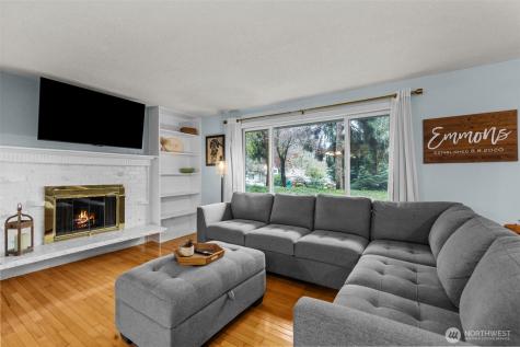 20806 23rd Avenue W Lynnwood WA 98036