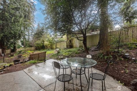 20806 23rd Avenue W Lynnwood WA 98036