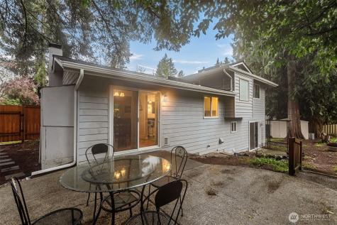 20806 23rd Avenue W Lynnwood WA 98036