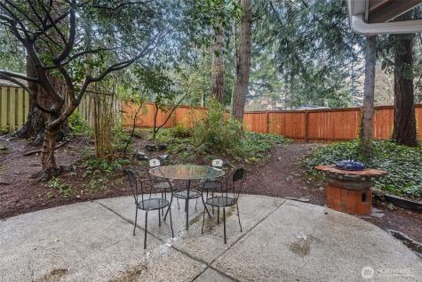 20806 23rd Avenue W Lynnwood WA 98036