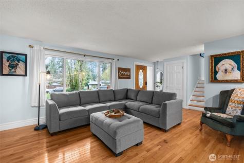 20806 23rd Avenue W Lynnwood WA 98036