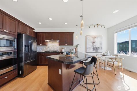 1757 9th Court NE Issaquah WA 98029