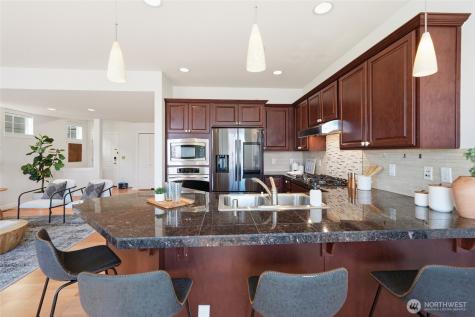 1757 9th Court NE Issaquah WA 98029