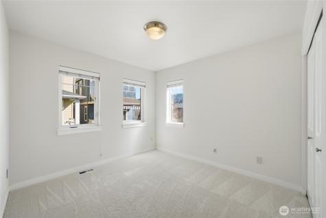 1757 9th Court NE Issaquah WA 98029