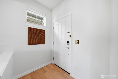 1757 9th Court NE Issaquah WA 98029