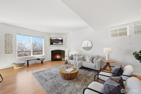 1757 9th Court NE Issaquah WA 98029