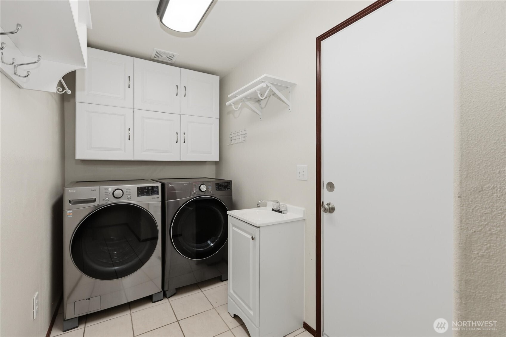 15405 204th Avenue SE Renton WA 98059