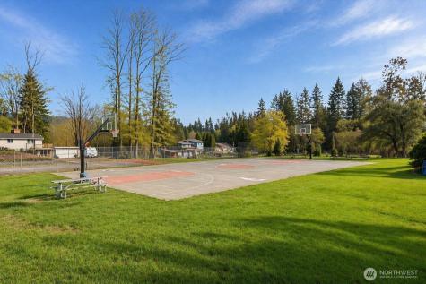 15405 204th Avenue SE Renton WA 98059