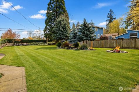 15405 204th Avenue SE Renton WA 98059