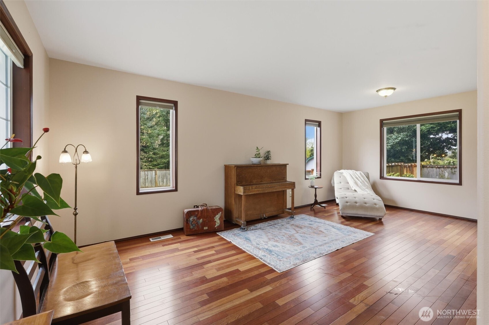 15405 204th Avenue SE Renton WA 98059