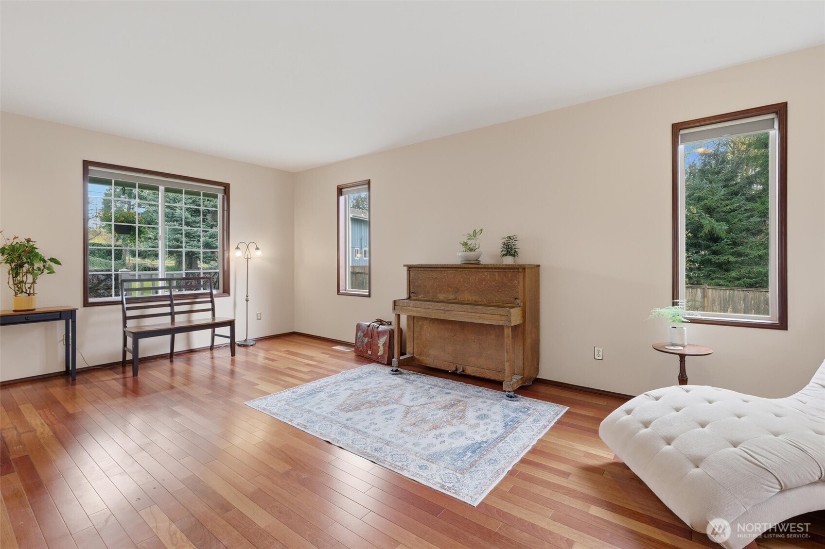 15405 204th Avenue SE Renton WA 98059