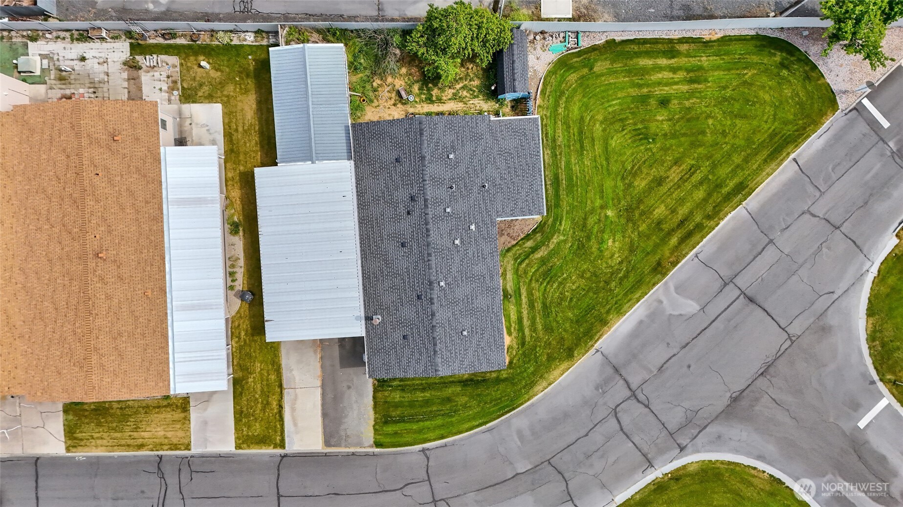 2240 W Broadway Avenue Moses Lake WA 98837