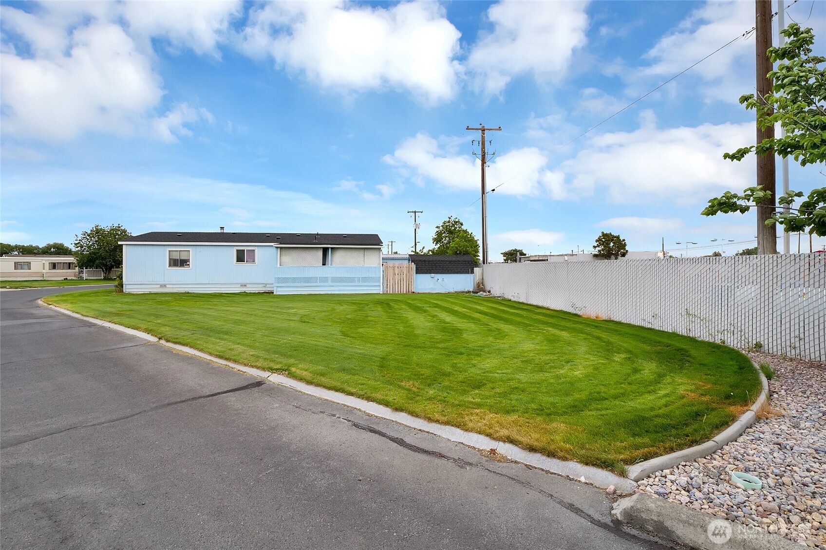 2240 W Broadway Avenue Moses Lake WA 98837