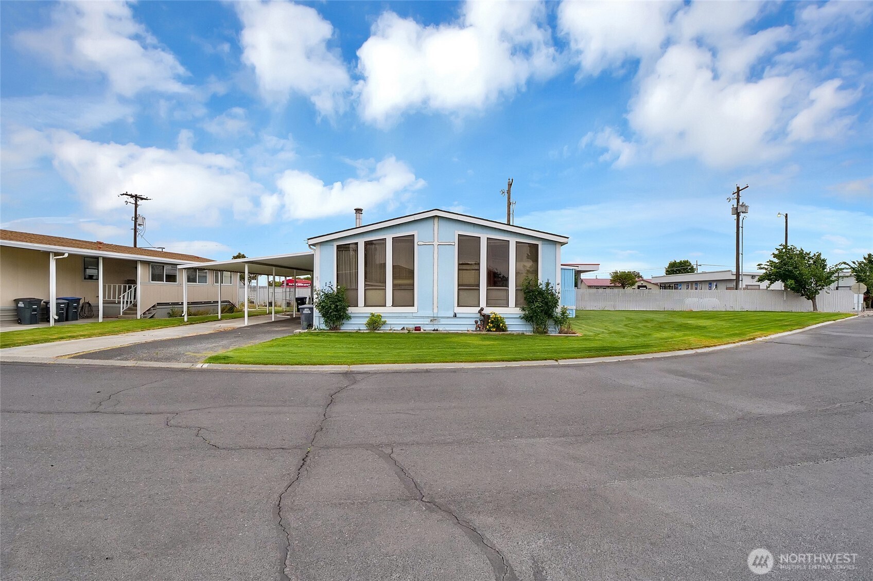 2240 W Broadway Avenue Moses Lake WA 98837