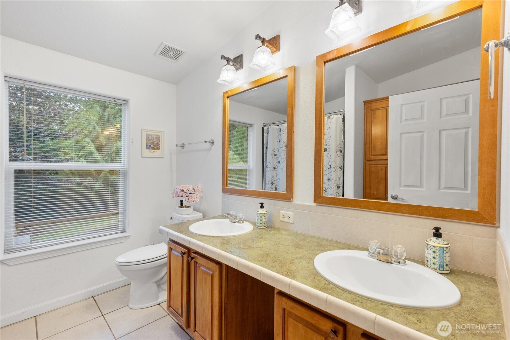 124 Solo Meadows Lane Longview WA 98632