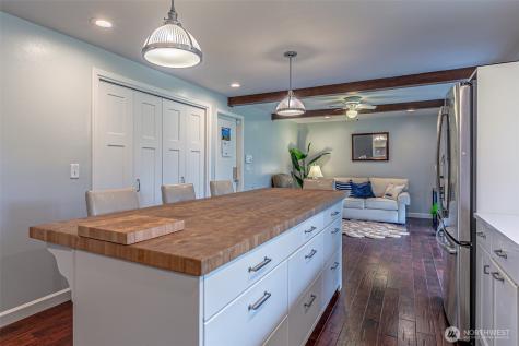 14229 SE 165th Place Renton WA 98058