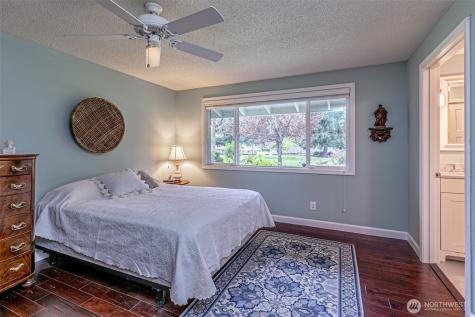 14229 SE 165th Place Renton WA 98058
