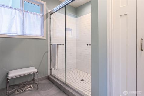 14229 SE 165th Place Renton WA 98058