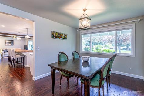 14229 SE 165th Place Renton WA 98058