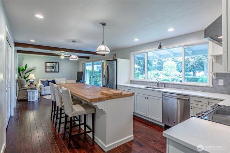 14229 SE 165th Place Renton WA 98058