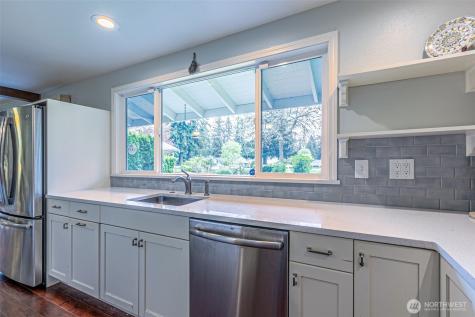 14229 SE 165th Place Renton WA 98058