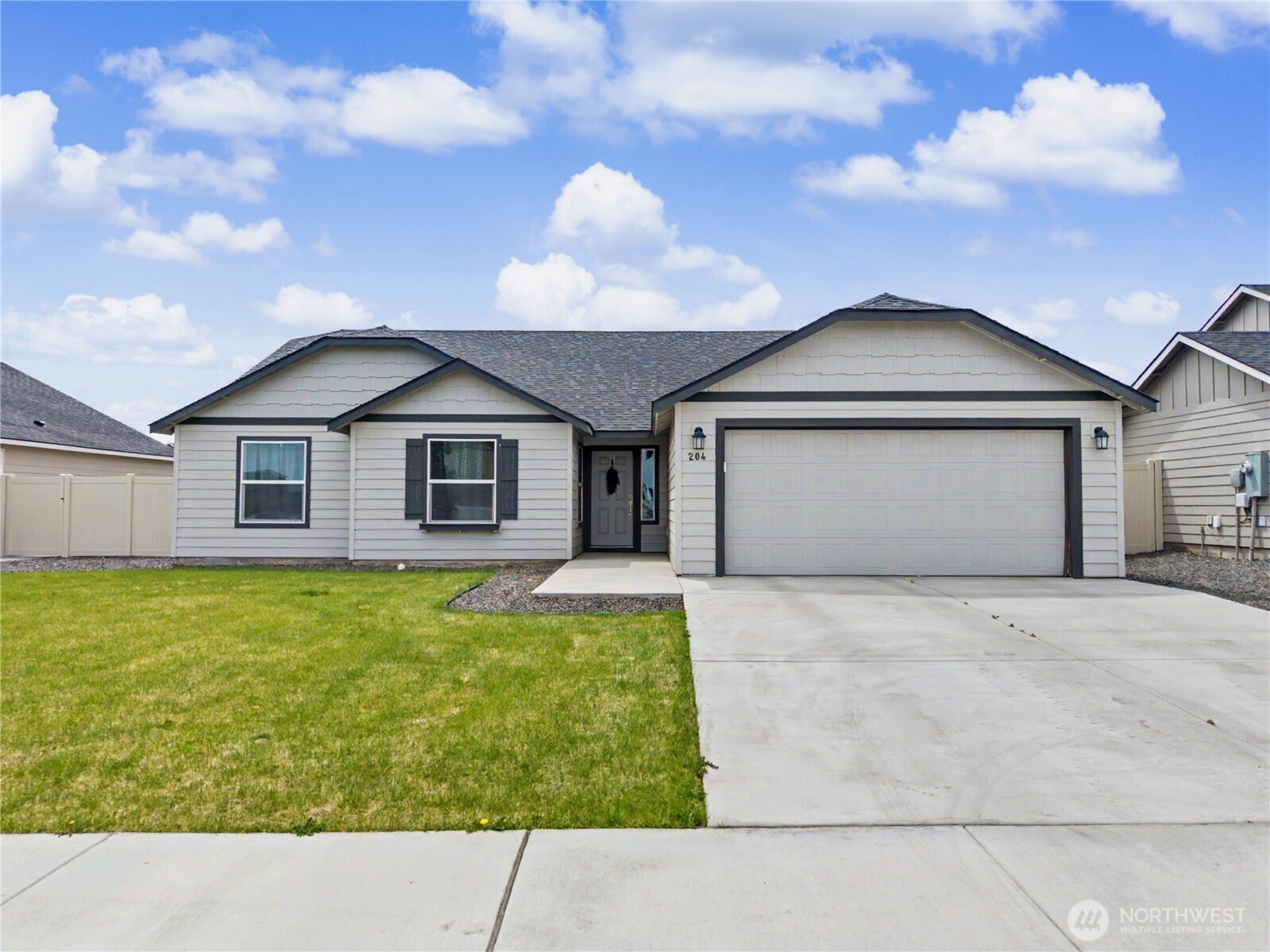 204 Royal Palm Drive Moses Lake WA 98837