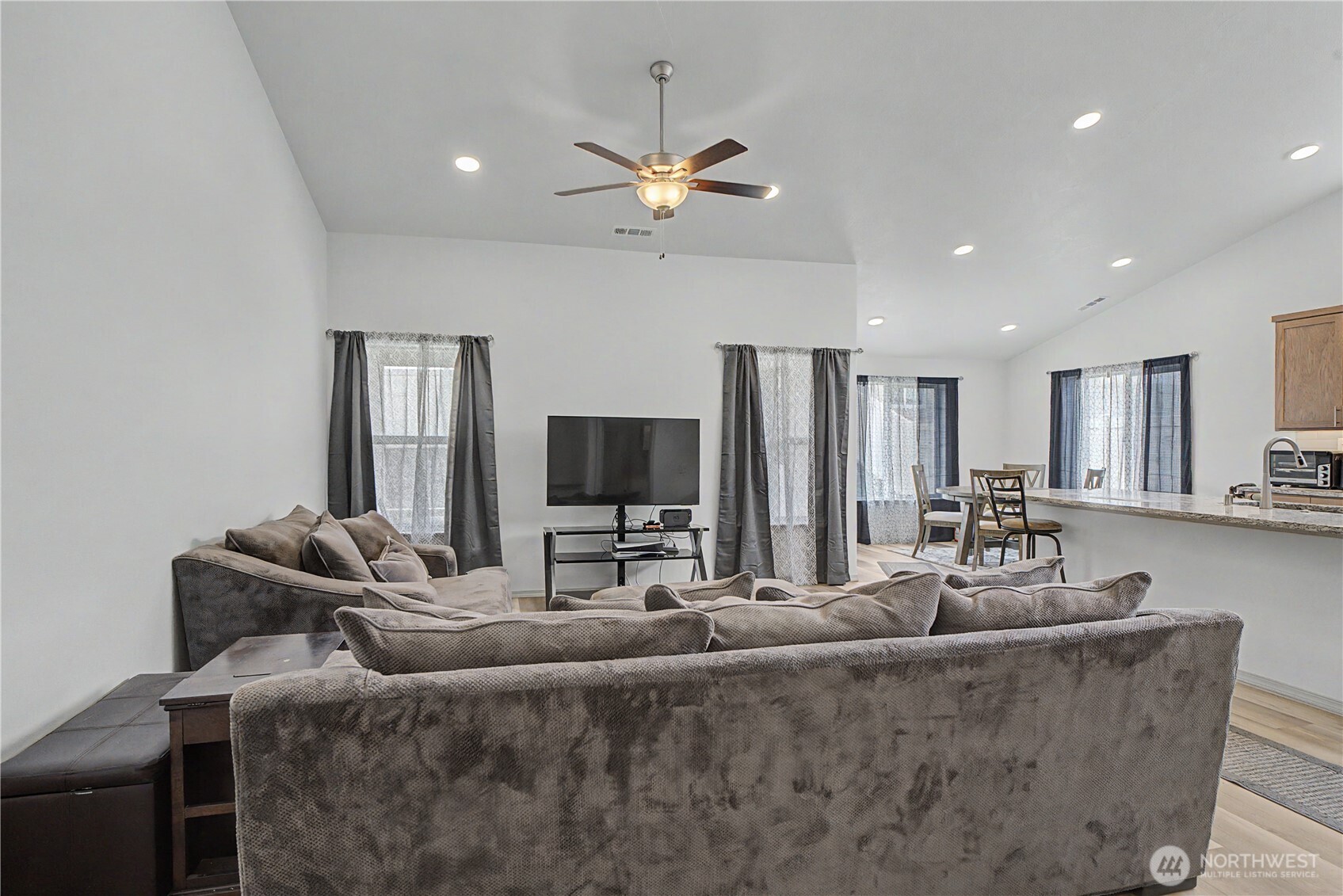 204 Royal Palm Drive Moses Lake WA 98837