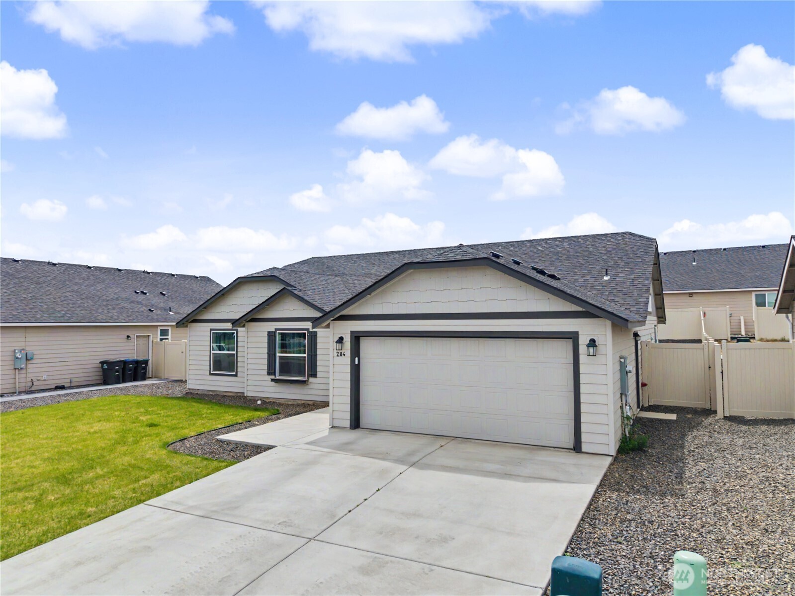 204 Royal Palm Drive Moses Lake WA 98837