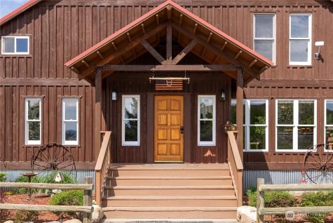 373 Rendezvous Road Winthrop WA 98862