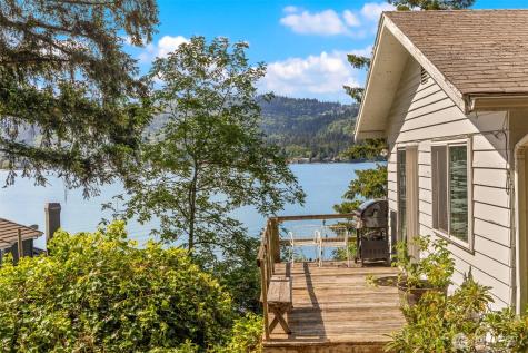 3027 E Lake Sammamish Parkway SE Sammamish WA 98075