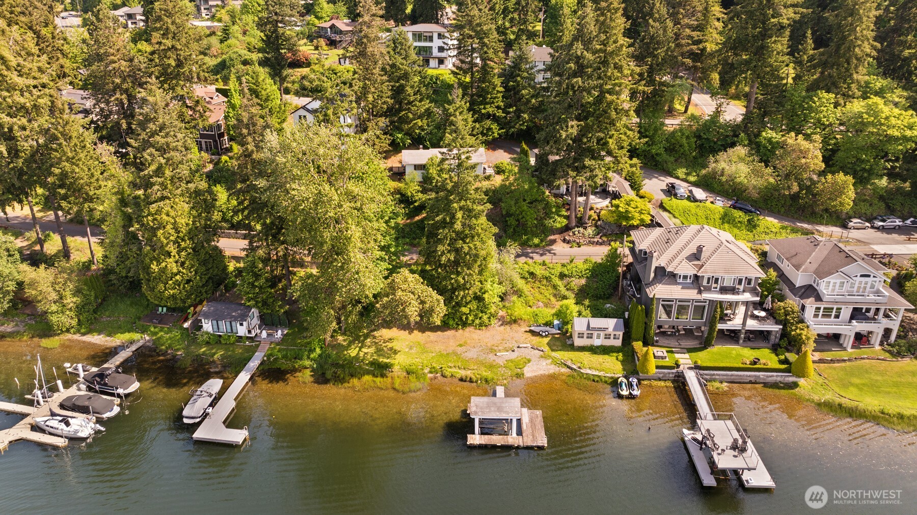3027 E Lake Sammamish Parkway SE Sammamish WA 98075