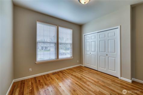 7061 SW Dunraven Lane Port Orchard WA 98367