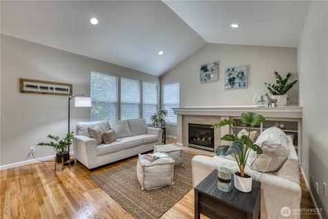7061 SW Dunraven Lane Port Orchard WA 98367