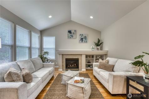 7061 SW Dunraven Lane Port Orchard WA 98367