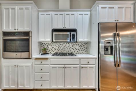 7061 SW Dunraven Lane Port Orchard WA 98367