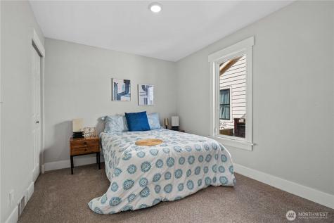 5526 20th Avenue S Seattle WA 98108