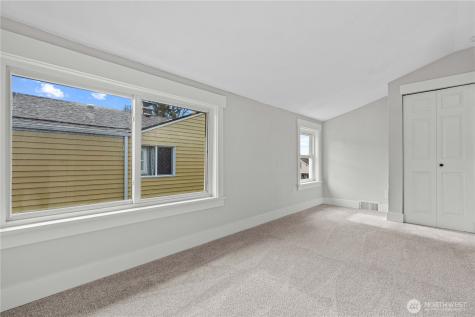 5526 20th Avenue S Seattle WA 98108