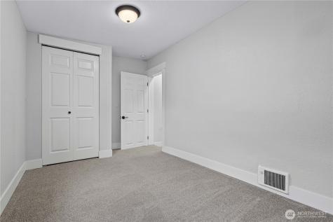 5526 20th Avenue S Seattle WA 98108