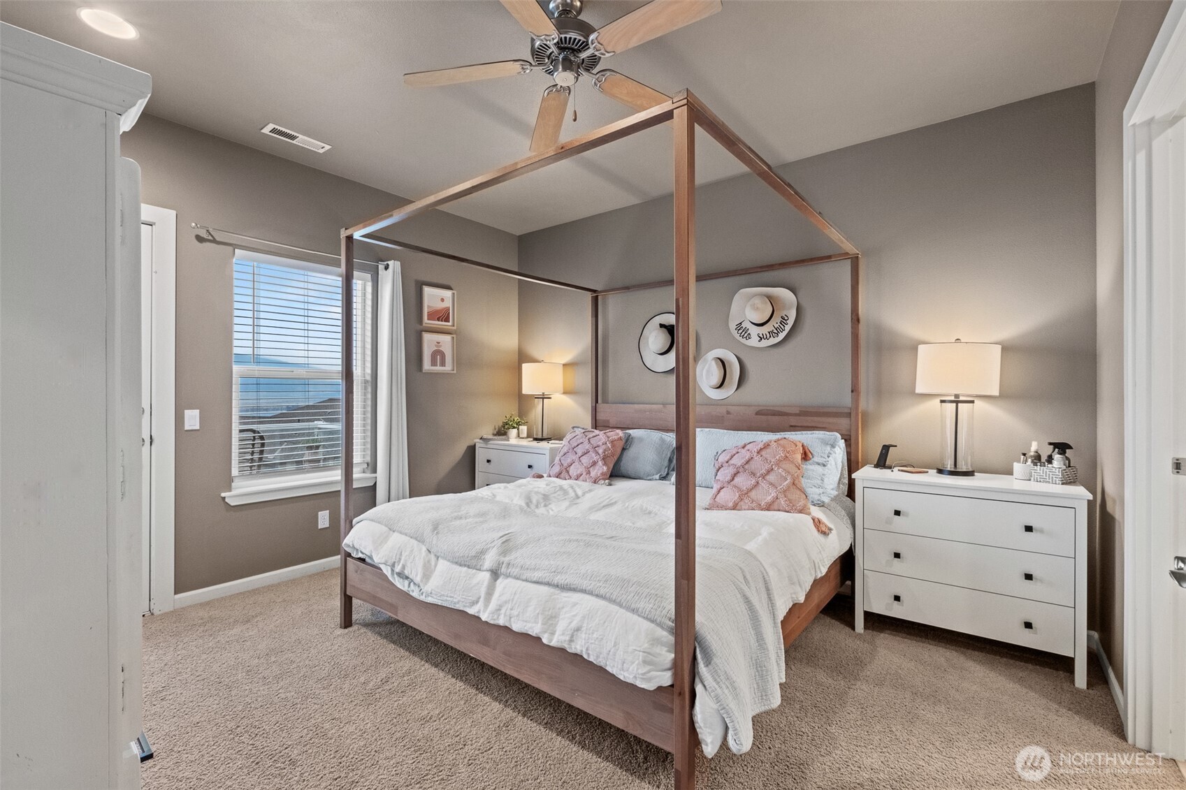 23325 Sunserra Loop NW Quincy WA 98448