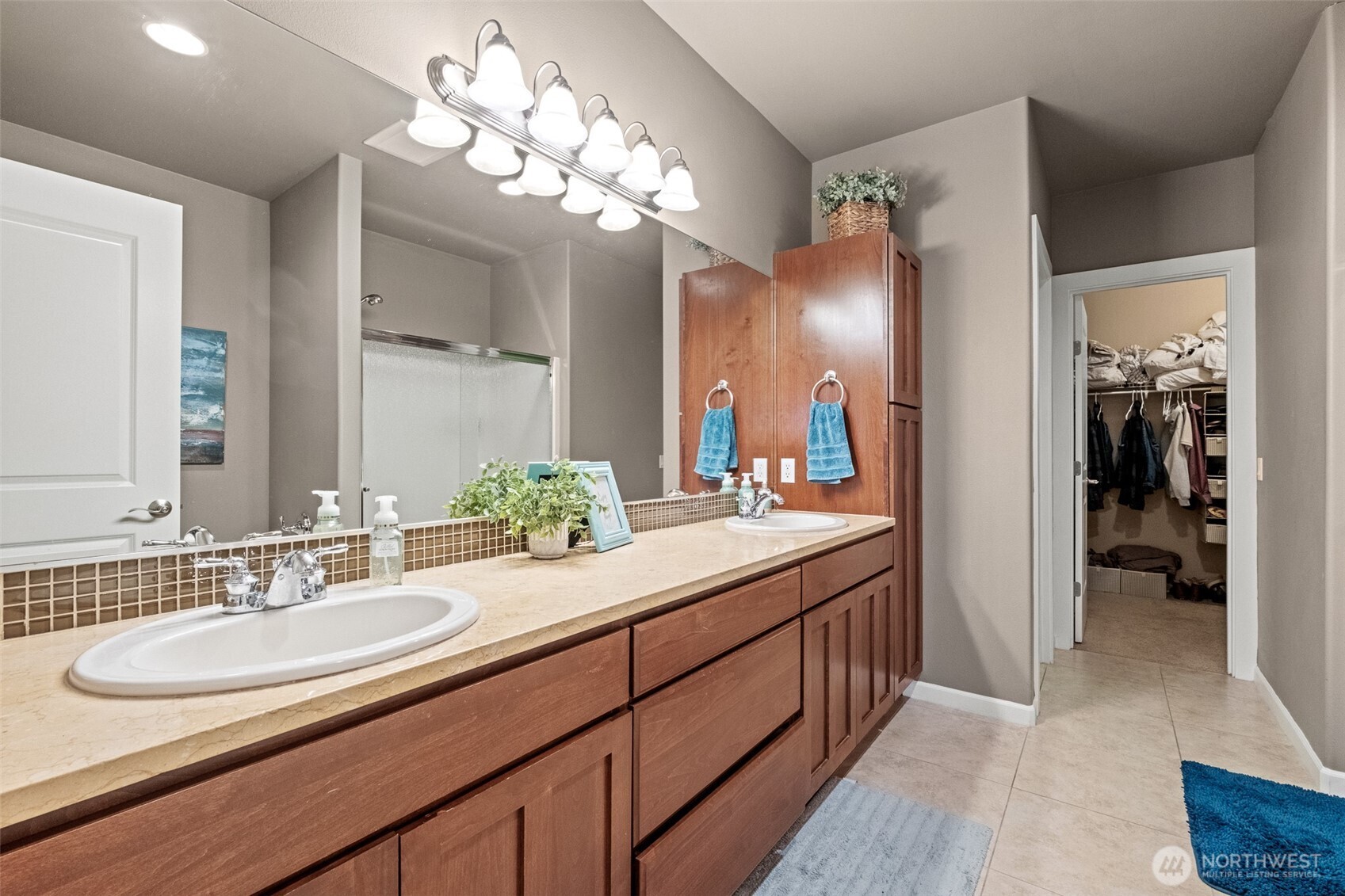 23325 Sunserra Loop NW Quincy WA 98448