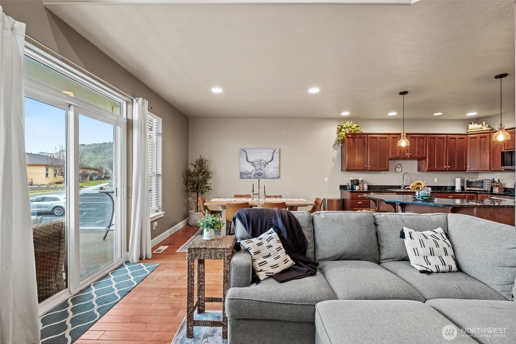 23325 Sunserra Loop NW Quincy WA 98448