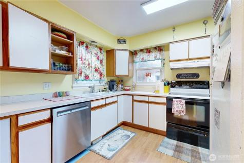 530 SW 4th Street College Place WA 99324