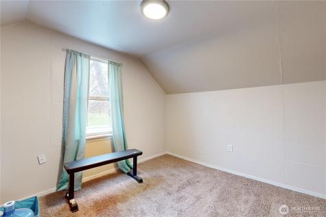 530 SW 4th Street College Place WA 99324