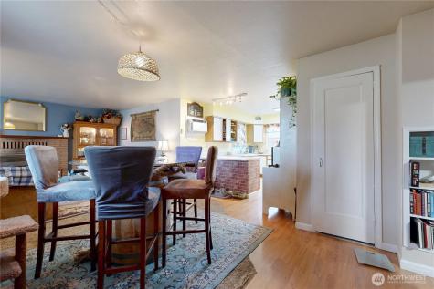 530 SW 4th Street College Place WA 99324