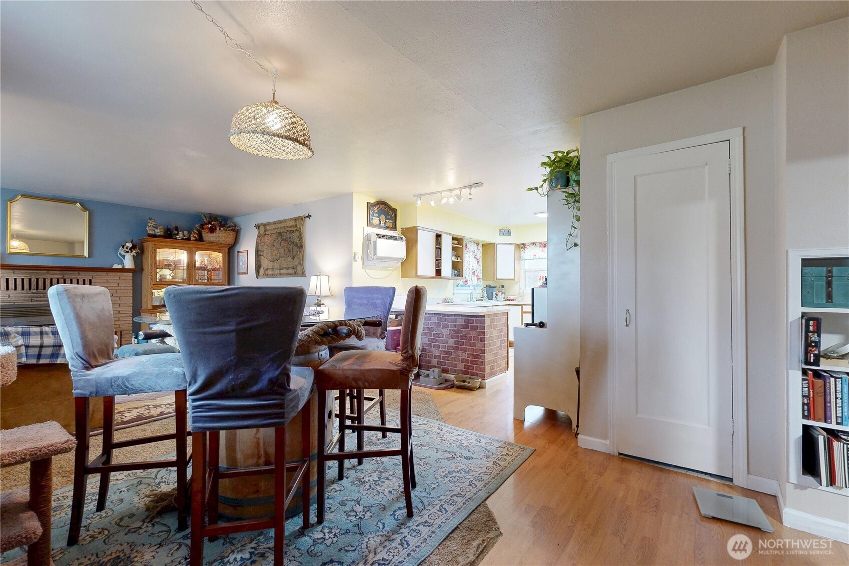 530 SW 4th Street College Place WA 99324