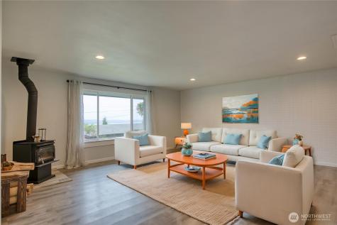 425 Beacon Hill Drive Hoquiam WA 98550