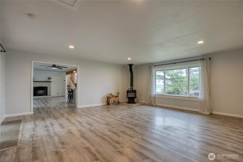 425 Beacon Hill Drive Hoquiam WA 98550
